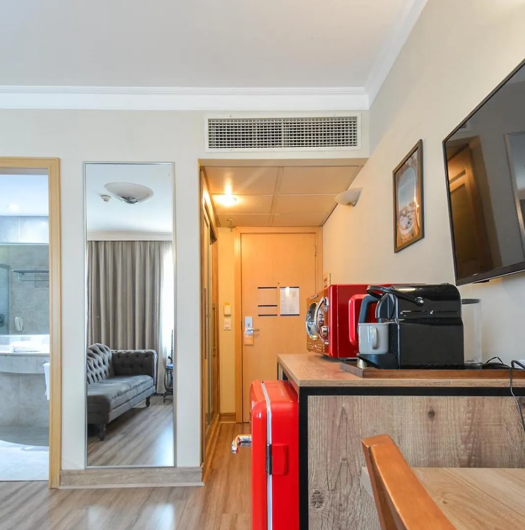 Premium Room Berrini Сан-Пауло 0*,  Бразилия